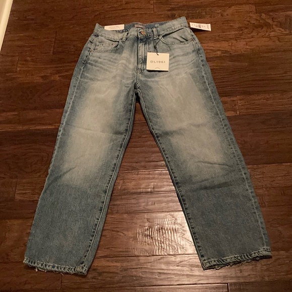 DL1961 Women's Jerry High Rise Straight Leg Vintage Jeans - Relaxed Fit, Contoured Waistband - View #8